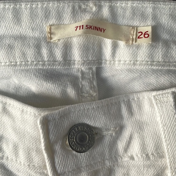 Levi Strauss 711 White Skinny Jeans - Picture 3 of 4
